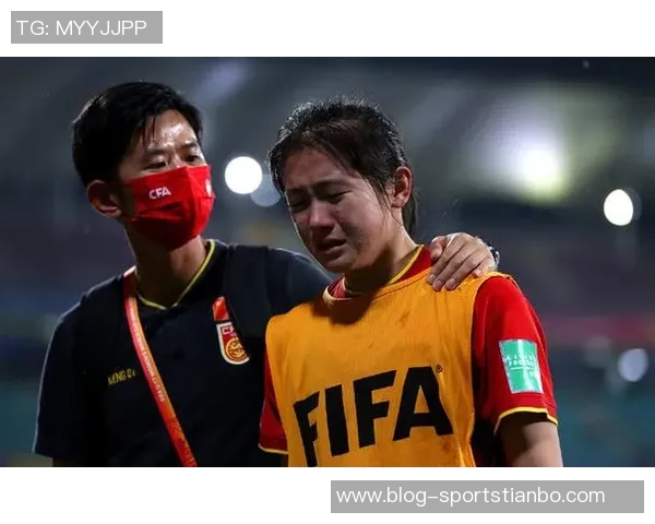 中国女足U17遭遇VAR挑战失败禁区手球判罚引发争议主裁最终驳回 中国女足U17遭遇VAR挑战失败禁区手球判罚引发争议主裁最终驳回